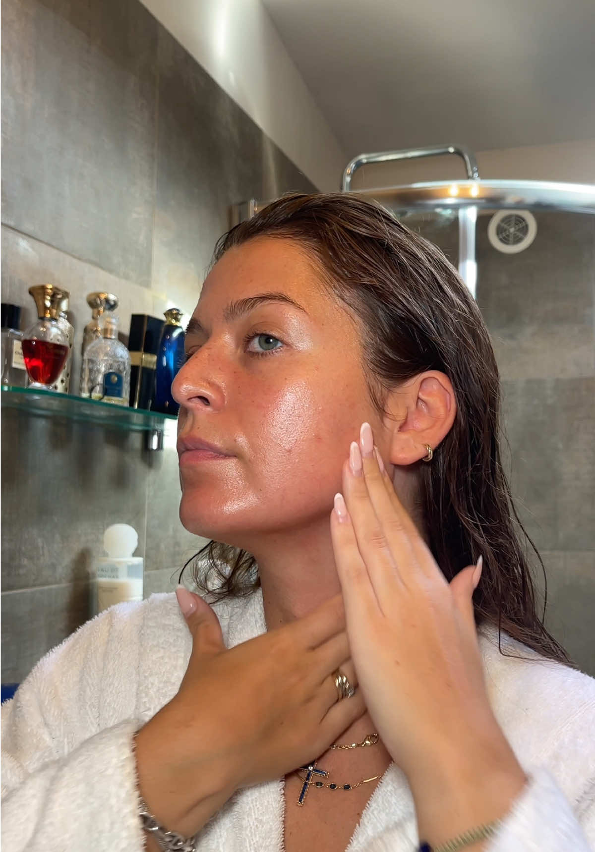 On se prépare ensemble 🫶🏻 @ondobeauty36.5 @ziajapolska @La Roche-Posay @Wild Science Lab @Lancôme @Kiehl's Since 1851 @Drunk Elephant @Caudalie  #skincare #morningroutine #fyp #getready #grwm 