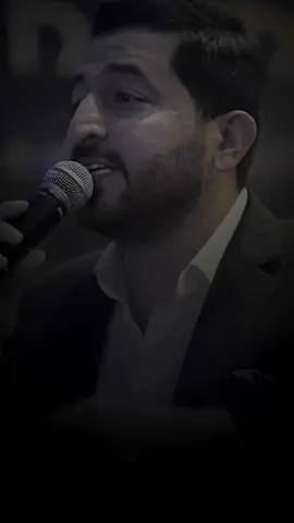 مبين عليه أشتاقيت الك 🥹🦦#ياسر_عبد_الوهاب #اغاني #اغاني_عراقيه #مصمم_فيديوهات🎬🎵 #تصميم_فيديوهات🎶🎤🎬 
