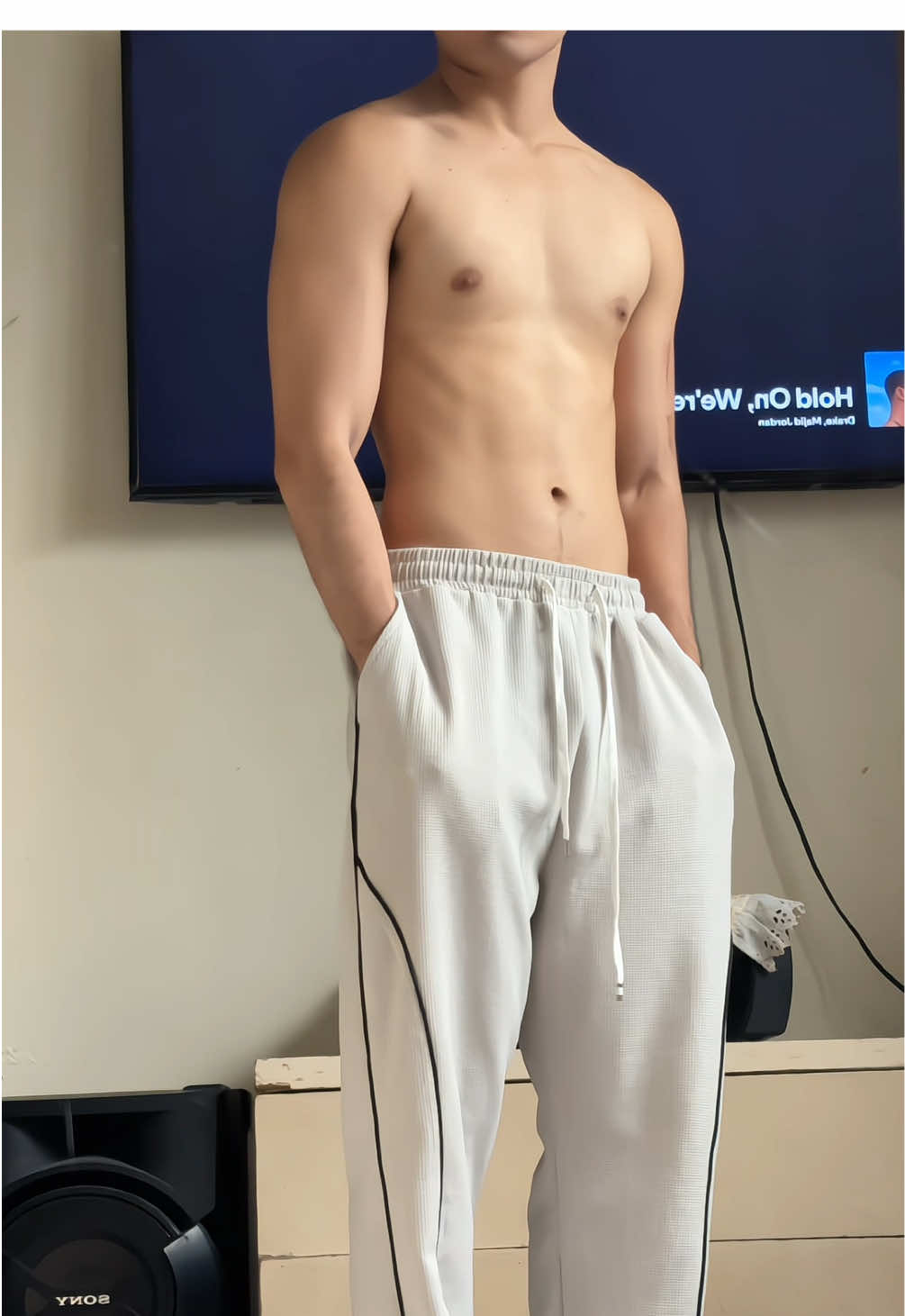 Korean Fashion Inspired Pants #pantsformen #loosepants #baggypants #koreanpants #joggerpantsformen 