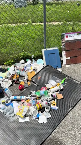 Lo cochino no se quita con dinero 