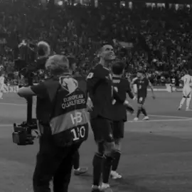 وكأنني بالرمح أضرب قائلاً ‏الأرض أرضي والزمان زمانية…#cristianoronaldo #creatorsearchinsights #fyp #fypage #cr7 