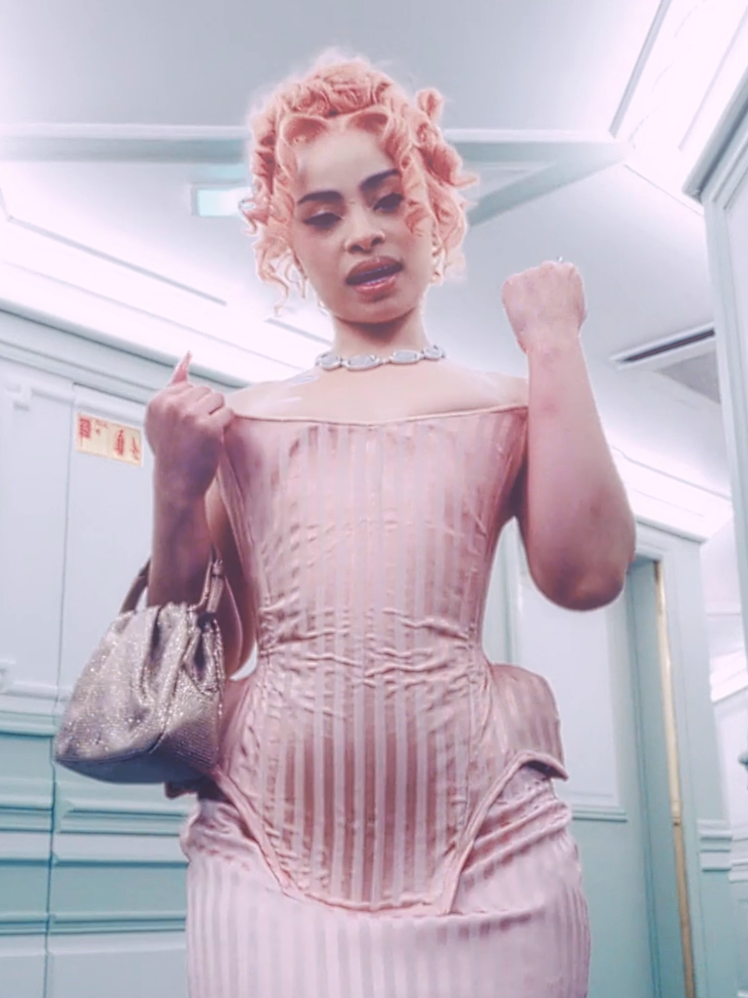 Baddie Baddie. [cc:sat6rns] #icespice #icespiceedit #icespiceedits #icespicee #baddiebaddie #aestheticedits #edit #fyp #aeedit #viral #foryou #aftereffects #trending #foryoupage #2000slegend HIGH QUALITY ICE SPICE BADDIE BADDIE MUSIC VIDEO EDIT