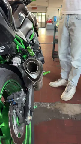 #z900kawasaki #sound #a2 #akrapovic #z900 