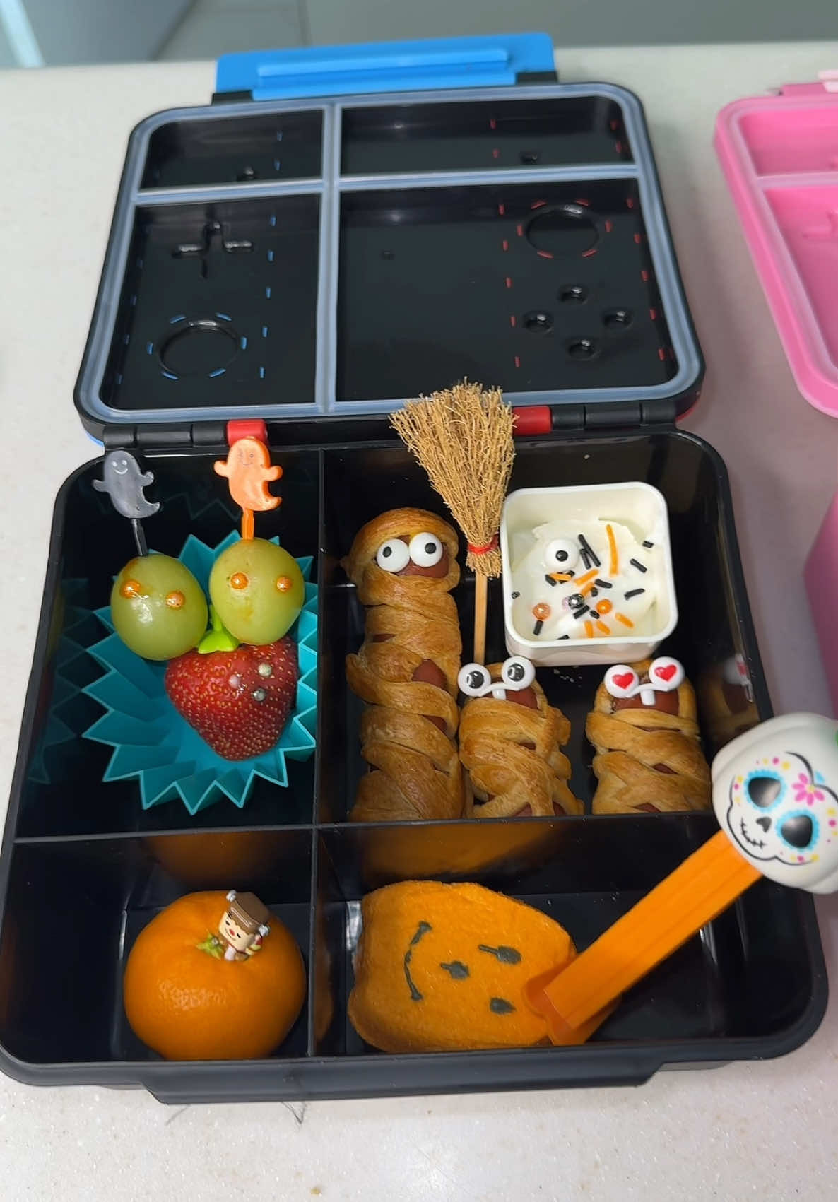 Su primer lonche de Halloween 🎃😍 #lonchesito❤ 