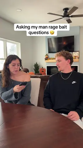 He was trying so hard not to get mad 😅 #couple #Relationship #couplecomedy #fyp #lukeandalexis 