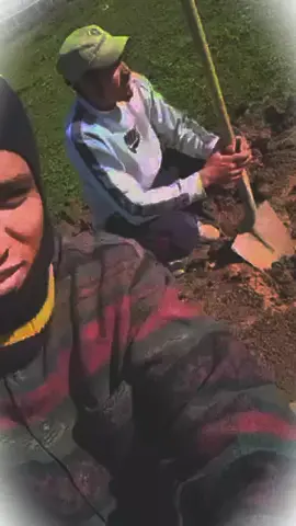 يافتحي  #يافتحي_احفر_الحفره😂  . . . #شعب_الصيني_ماله_حل😂😂  . . . . #ضحك 