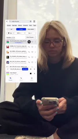 making a beat on the fly using @Splice stacks ✈️ try #splice with 75% off your first month using the link in my bio! #musicproduction #producertok #fyp 