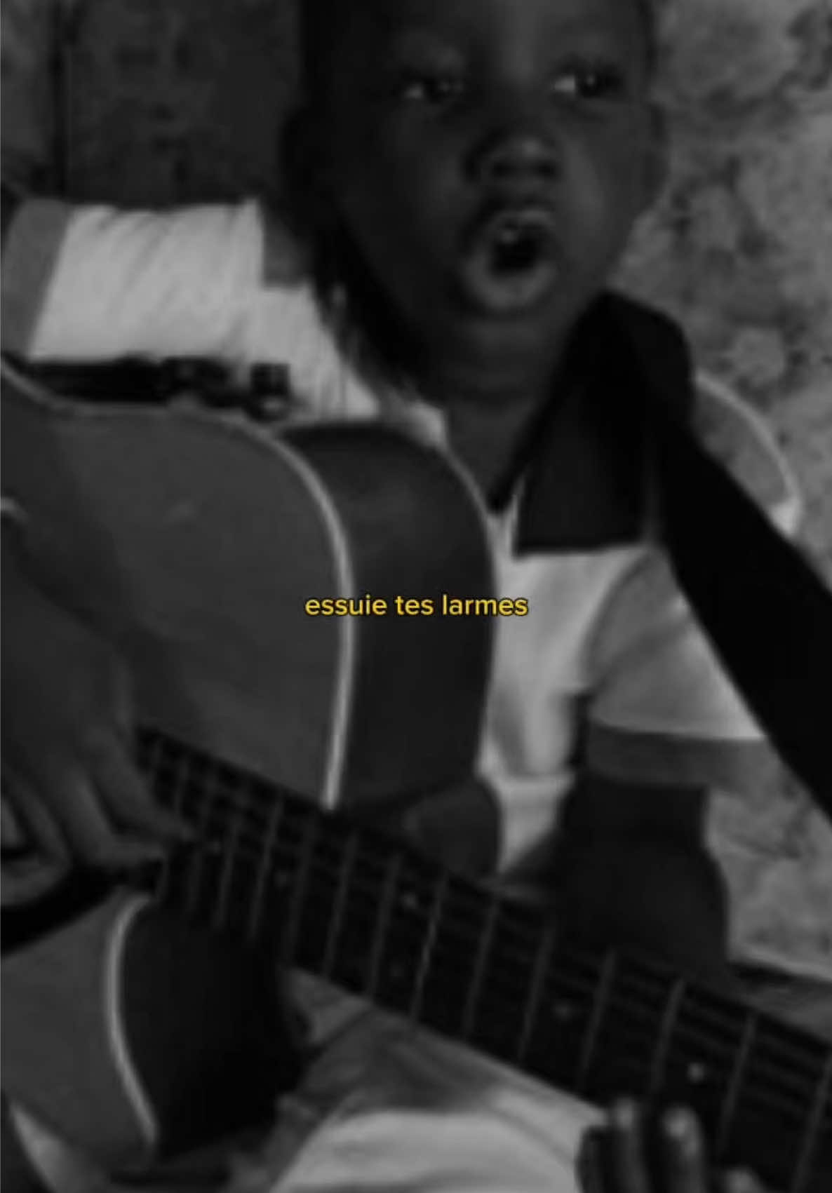 j'ai serré les poings car j'avais les crocs, et c'est c'qui t'fais défaut... #fyp #pourtoi #NewTrend 