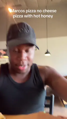 Can I tell you can you may think I’m crazy, but it is really good #houston #chefinhouston #houstonfood #houstontx #pizza 