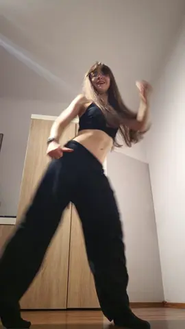 and again💣🔥 dc: @bronxsistas  #fyp #hiphop #familygangstar #viralvideo #dance 