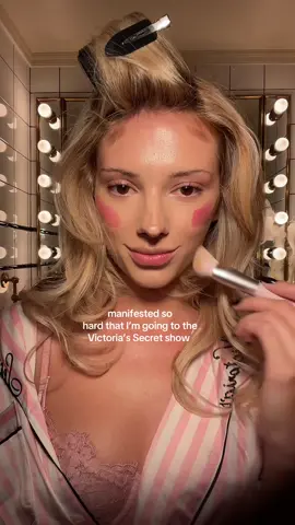 who’s excited for tonight? #victoriassecret 