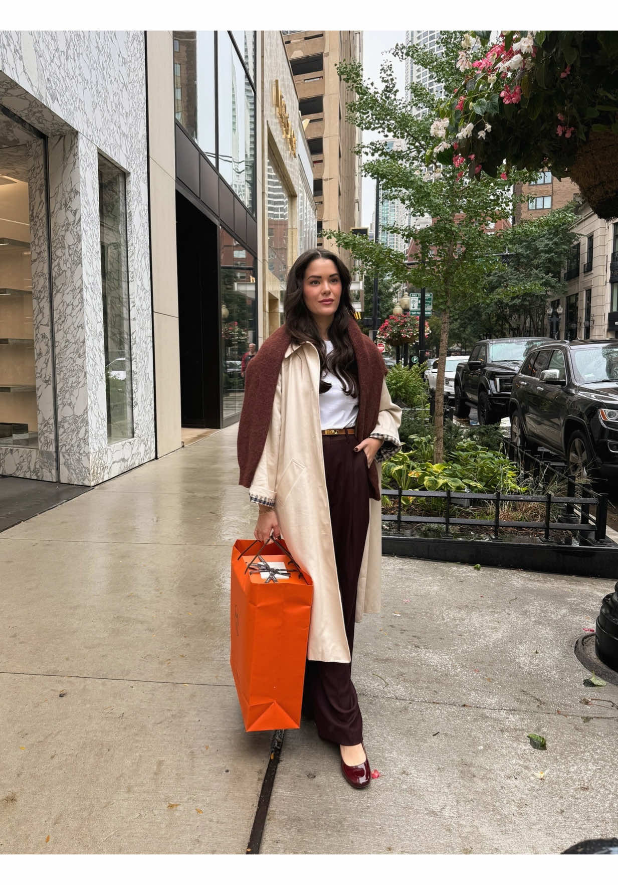 I cannot believe I wasn’t going to go in!!!! #hermes #unboxing #birkin #birkin25 #hermesbirkin 