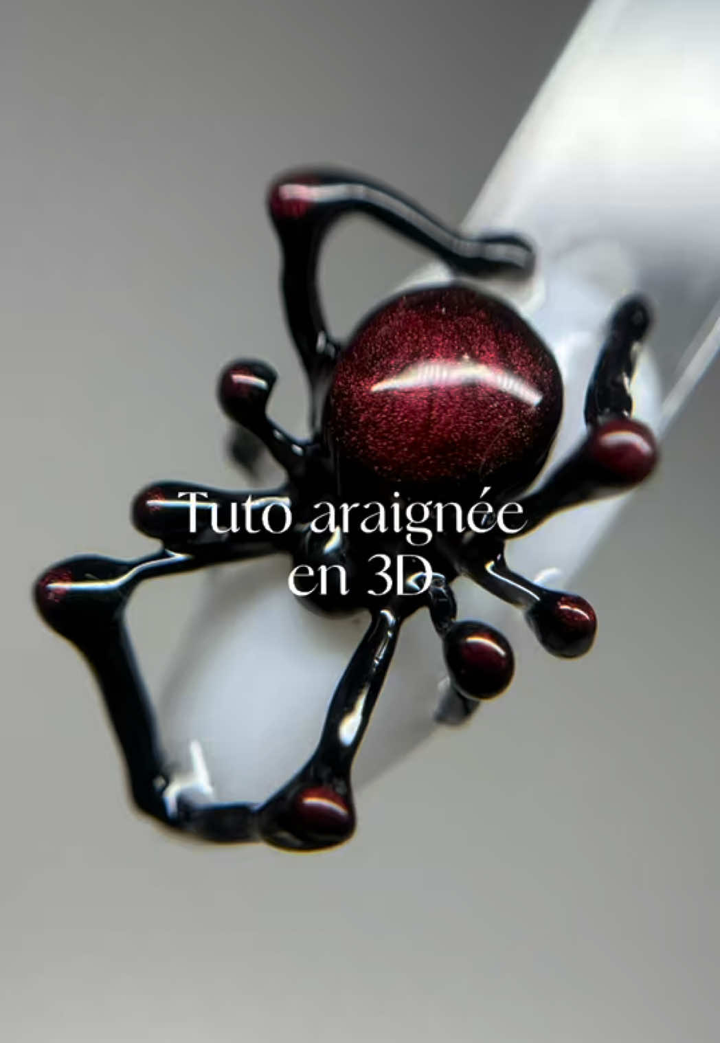 Tuto nail art pour réaliser une araignée en 3D ! 🕷️ ##nailtutorial##ongles##nailart##3dnails##tutonailart
