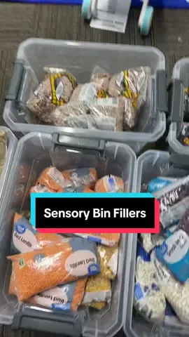 My husband definitely knows preschool life 😅💛 He came home from the store with the ultimate sensory bin fillers—beans, pasta, and lentils! I guess he’s been paying attention all these years. 😉✨