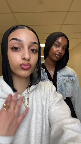 Hey guys #fyp #hijabis #dance #trend #twin 