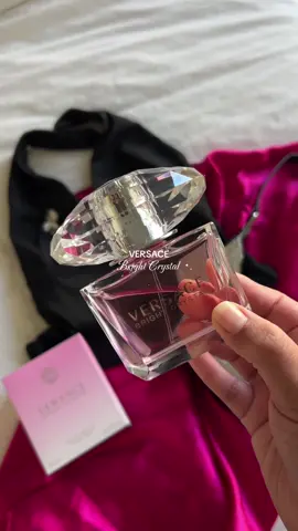 She is that girl. ✨🌸🎀 The perfect floral, feminine and flirty scent 🤩 I am obsessed! Available at @Ulta Beauty 💗#versacefragrances #versacebrightcrystaledt #ad #perfumetiktok #fragrance 