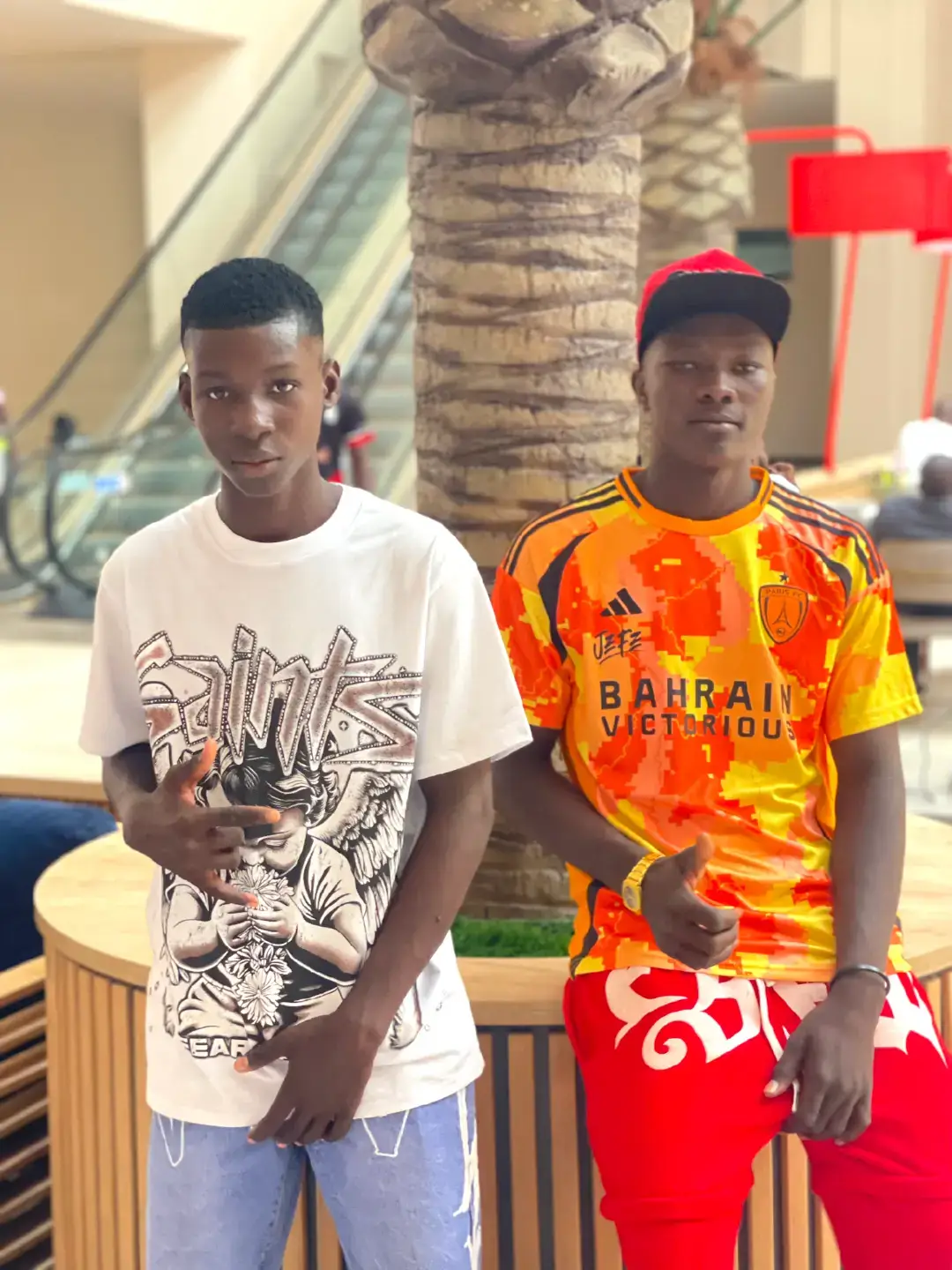 @DOULE CFA 12 @P’tit bxss 🤌😎 @ℂℍ𝔸ℝ𝕆🕷️𝟙𝟘🍂𝟙𝟘🧃🧿 @Mannequin Gucci🧠🍯🩹@Bad Boy 👻  @Aziz JR 🤍 @🃏MR⚾ EASY ☠️CHOCO🔥 