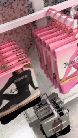 i finally found the viral juicy couture sets 😁 #juicycouturefinds #tjmaxxfinds #juicycoutureset #loungewear #viral 