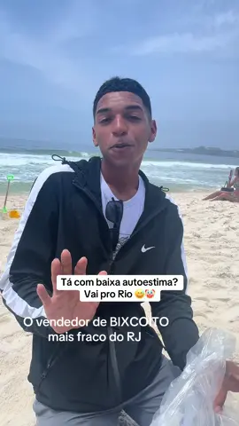 Hahahah eu não aguento a lábia carioca 😅 #riodejaneiro #rio #copacabana 