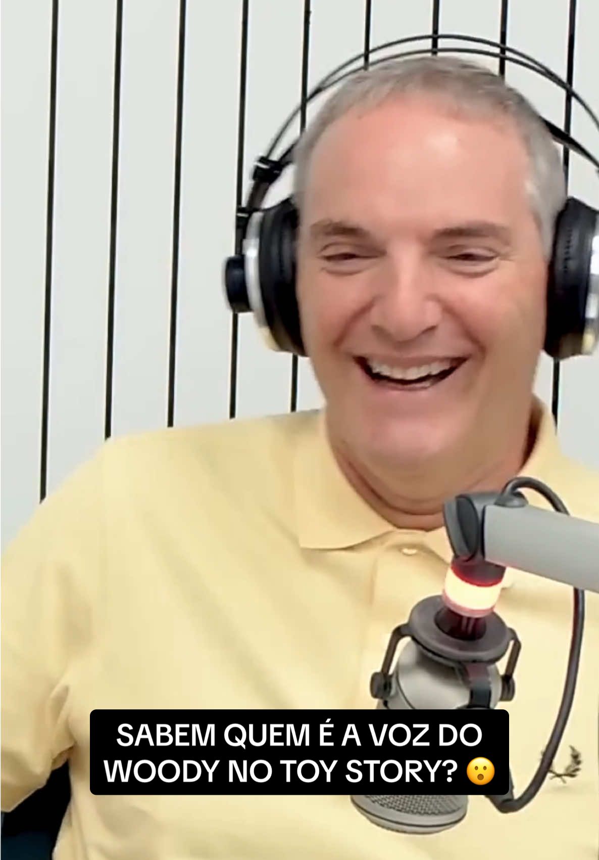 Sabiam que o Miguel Ângelo é quem dá voz ao Woody do Toy Story? 🧸 Já podem ouvir este novo episódio nas plataformas de podcast. Caso queiram ver, está disponível no YouTube 🎬🎙️ #toystory #woody #filmes #podcast #fyp
