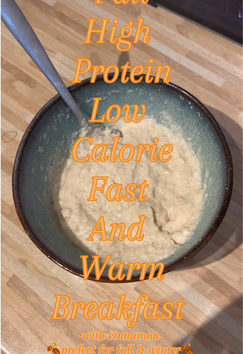 Ingredients: -40 g semolina cereal porridge -25 G protein powder ( i use ESN Designer Whey – Cinnamon Cereal Flavor) -a pinch of cinnamon 	  -120 ml water 236 calories / 22.6g Protein #fall #highprotein #lowcalorie #mealideas #viral 