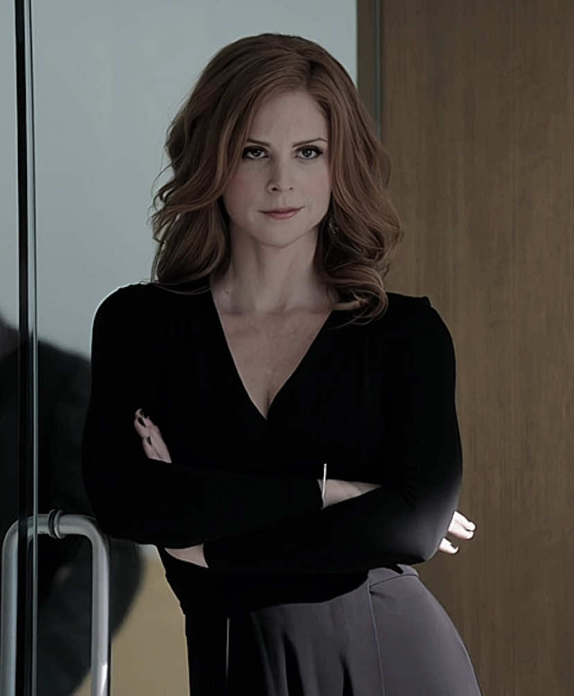 My wife #fyp #foryoupage #suits #donna #capcut 