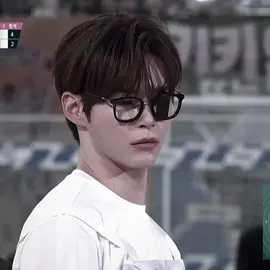 #HANBIN - the visual is crazy. IB: @theo ౨ৎ  #zb1 #sunghanbin #zerobaseone #viral @ZEROBASEONE 