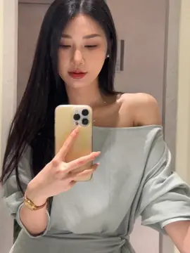 Just playing with textures &moods today #OOTD #style #fashion #Outfitcheck #daily 