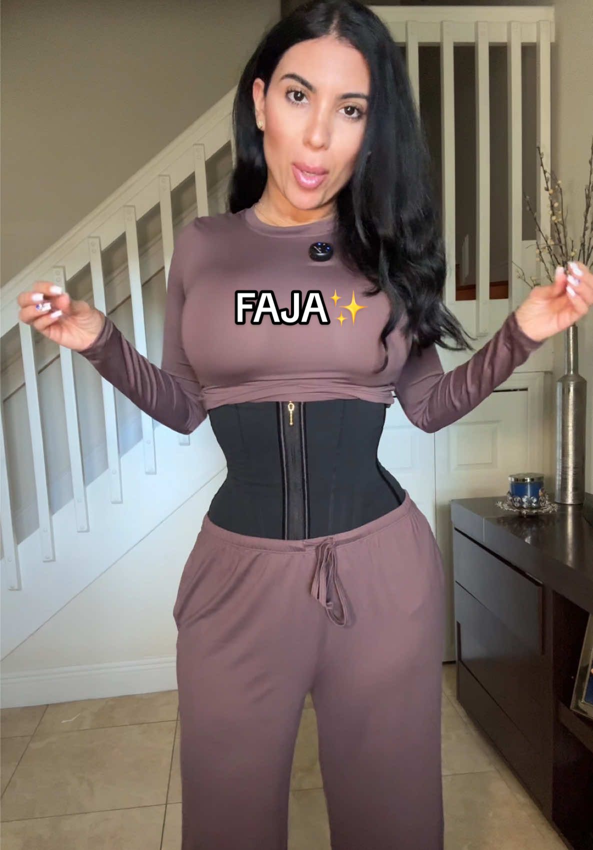 Usando mi faja hoy! Y tu ?🔥 #faja #fajas 