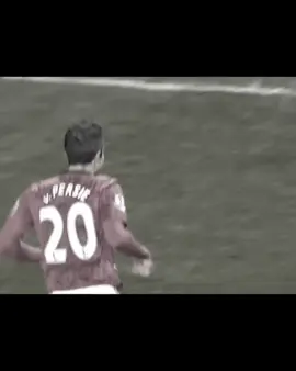 #  فان بيرسي 💔