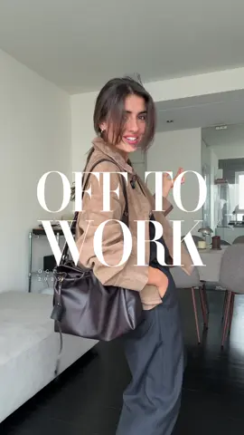 OFF TO WORK N.11 A series where I show you all of my working outfits - not just in September, but throughout the whole year because god knows how much we need it 🤍 I hope you like it and let me know if you have any recommendations! Outfit details • jacket @Sézane  • tshirt @Massimo Dutti 6823/541 • trousers @massimodutti 5025/525 • bag @Songmont_Official  • boots are old - but have a look at one of my most recent posts!!!!! you’ll find many options there #series #workingoutfit #workoutfit #work #outfit publi (regalo)