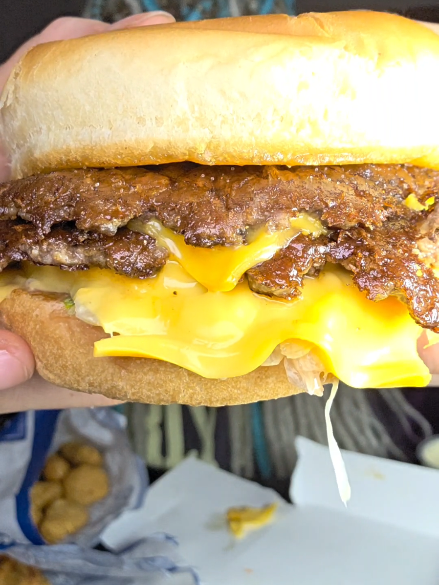 Culver's 🩶💙🩶💙 #fyp #fastfood #mukbang #eatingasmr #eatingsounds 