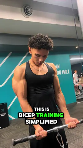 The only 2 bicep exercises you need to grow your biceps optimally in 2025. This is my 2 exercise only bicep workout to grow both heads of your biceps optimally and the brachialis to get bigger arms inside the gym as a beginner💪 #GymTok #bicepworkout #biceps #bicepexercises #workouttips 