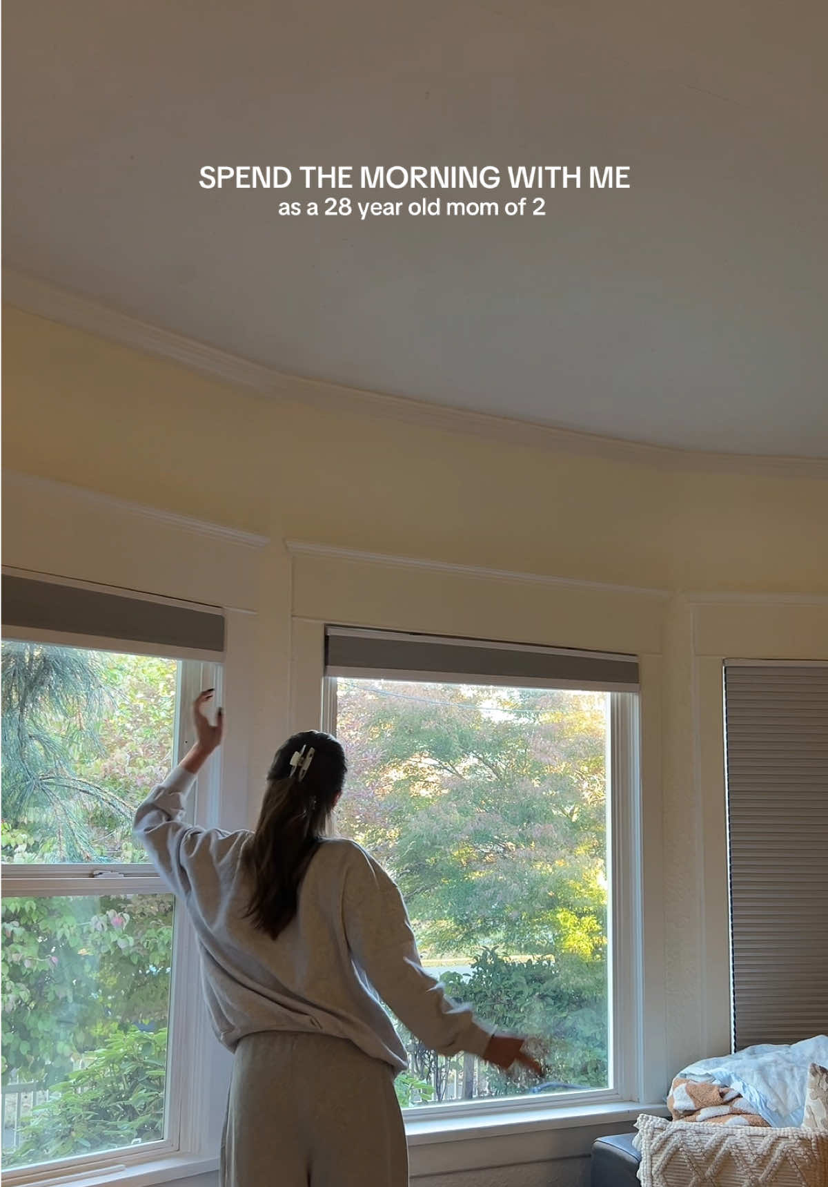 Mornings are the BEST. Gosh it was chilly this am though, huge difference from the last few weeks and only 45 at the start of our walk!! 🥶 I love cold weather, I’m a fall/winter girl through and through! #morningvlog #MomsofTikTok #morningroutine #spendthemorningwithme #momof2 