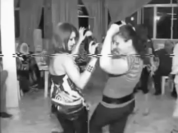 عطشان لشوف عيونوه 💔🙃. #foryoupage #foryou #اغاني_عراقيه #اغاني_مسرعه💥 #سارية_السواس 