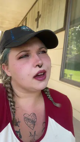 The kinds of conversations @Ricky has to deal with daily having me as his partner 😂 #allyzarmie #chowder 