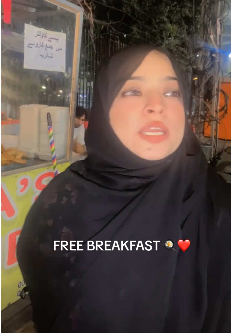 Free Breakfast 🍳😍#fyp #trendingvideo #misheez #foryoupage 