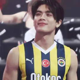 Yuruyen fener #joss #josswayar #thaibl #fyp #viral 