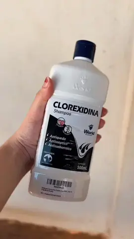 ✨Cheiroso, limpo e protegido! 🐶🐱 O shampoo de Clorexidina é perfeito para cuidar da pele e pelagem do seu pet 💦 Antisséptico e antisseborreico — ideal para manter cães e gatos saudáveis e livres de irritações! 💕🫧 #pet  #cachorro  #gato #tiktokshop #pets 