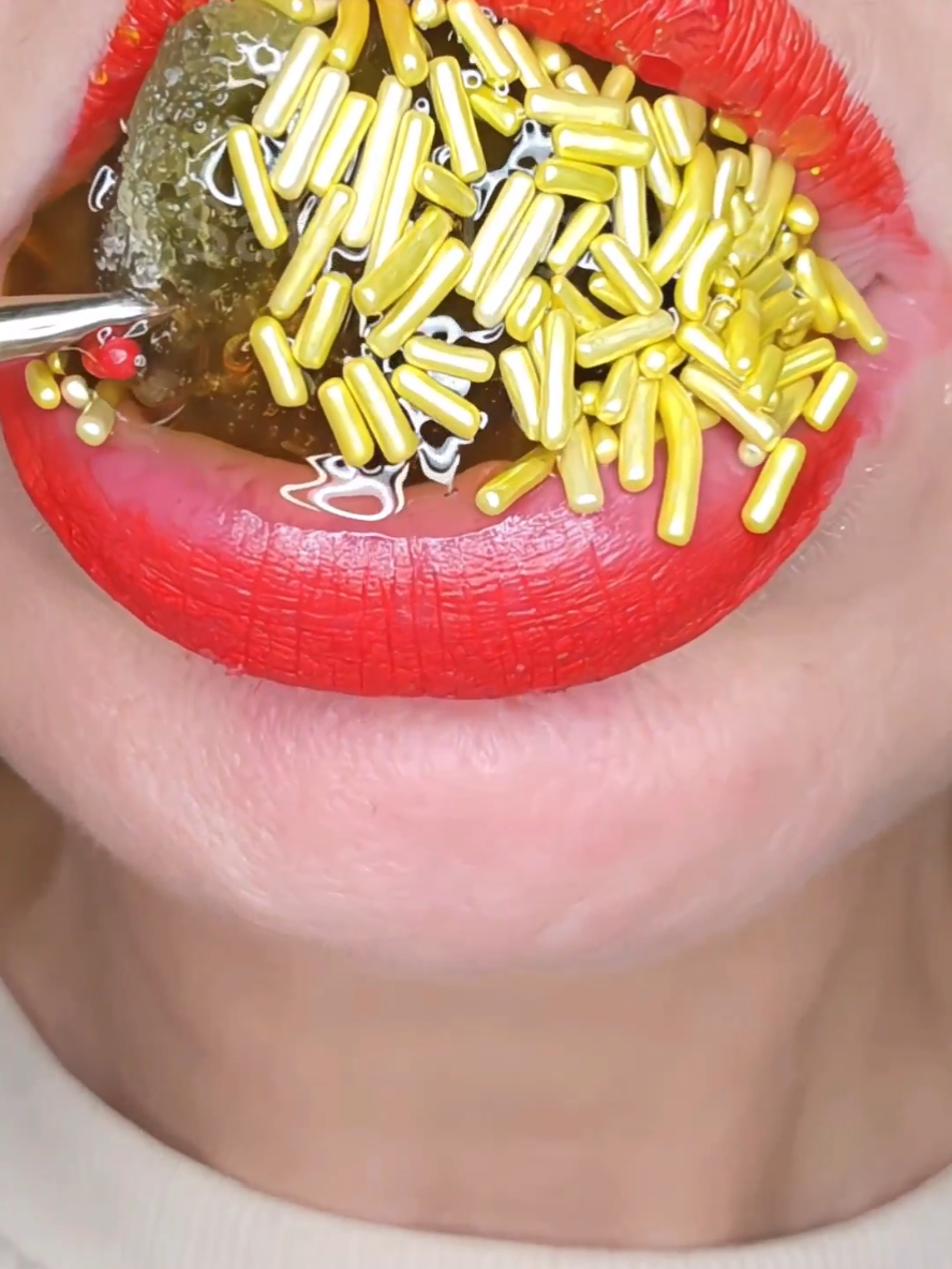 ASMR Satisfying Eating Fruit Jelly Candy #asmr #jelly #satisfyinglips 