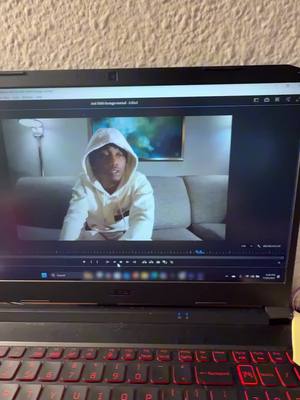 The Creative Cloud Pro plan has everything you need to create. Get apps for design, video, and more.