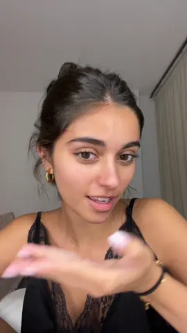 Cositas que a los chicos no les gusta de nosotras 😩😏 Cada día toca meter caña a uno, hoy toca a las mujeres.  Sinceramente, solo me identifico con las dos últimas jajajajja y vosotras?  Ig// ineesgaarcia 