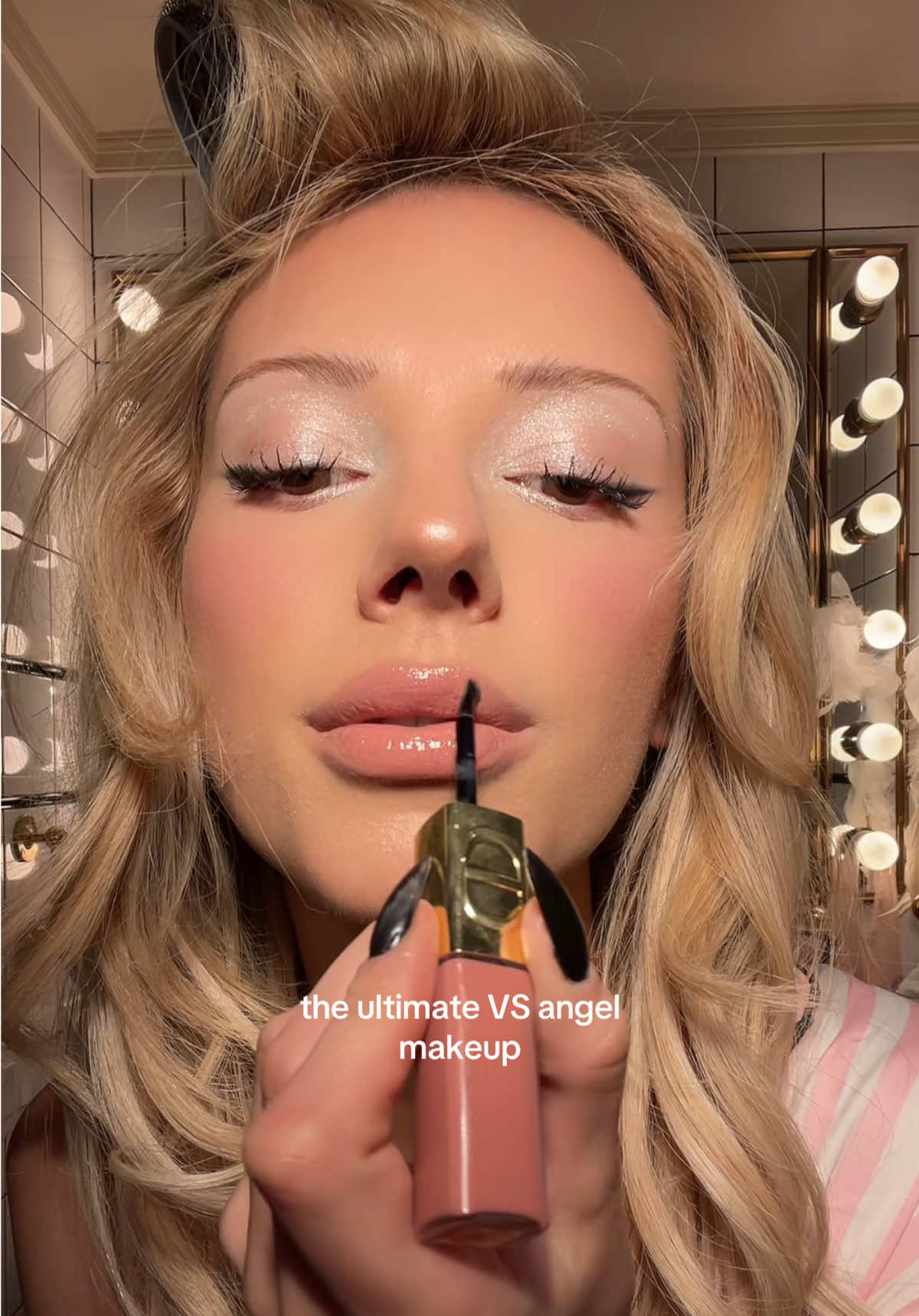 can’t wait for tonight #victoriassecret #makeup 