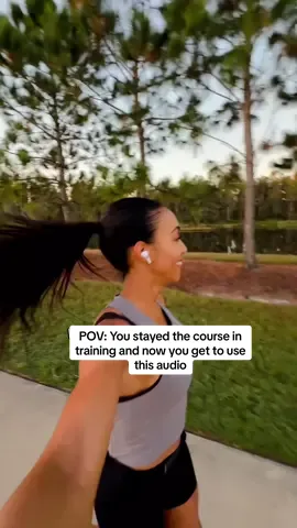 22 mile long run today. Did I get it done? Sure did 🫡 and it’s still hot in Florida so I’m pretty proud of this one. Marathon training is humbling, exciting, and delsuion inducing all in one. #runninghumor #runtok #runnergirl #strava 