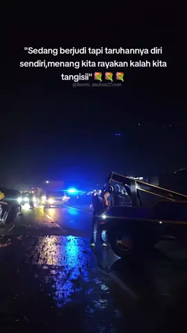 Rip💐💐💐 Sing atiati bolo#cctv_truck_indonesia #lomboktiktok #truckindonesia #fypシ゚ 😥😥😥#viraltiktok 