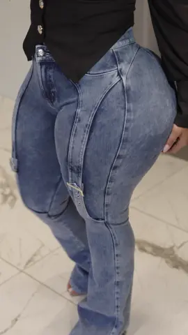 LIPOJEANS 