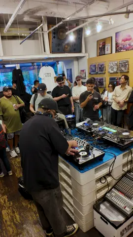 Droppin beat breaks in Shibuya Tokyo @Manhattan Records®︎ rockin the new @reloopdj RP7’s  Shout out Genre Bendr  🔊: Dexter Wansel - Theme from Planets into DJ Premier ft Nas - Beat Breaks   @technics_global @ortofon_dj @osmo_global @osmo_global  #whosampledit #whosampled #adjnamedflow  #flowsloops #originalsample #vinyl #records  #vinylcommunity #vinyladdict #vinylcollection  #vinylrecords #recordcollection #instavinyl #vinyljunkie #vinyloftheday #recordcollector #vinylcollector #coffeeandvinyl