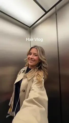 Hair glow up time ✨ drop any of your hair extension questions! @Warren Tricomi Salons #hairextensions #hairtransformation #nycsalon 