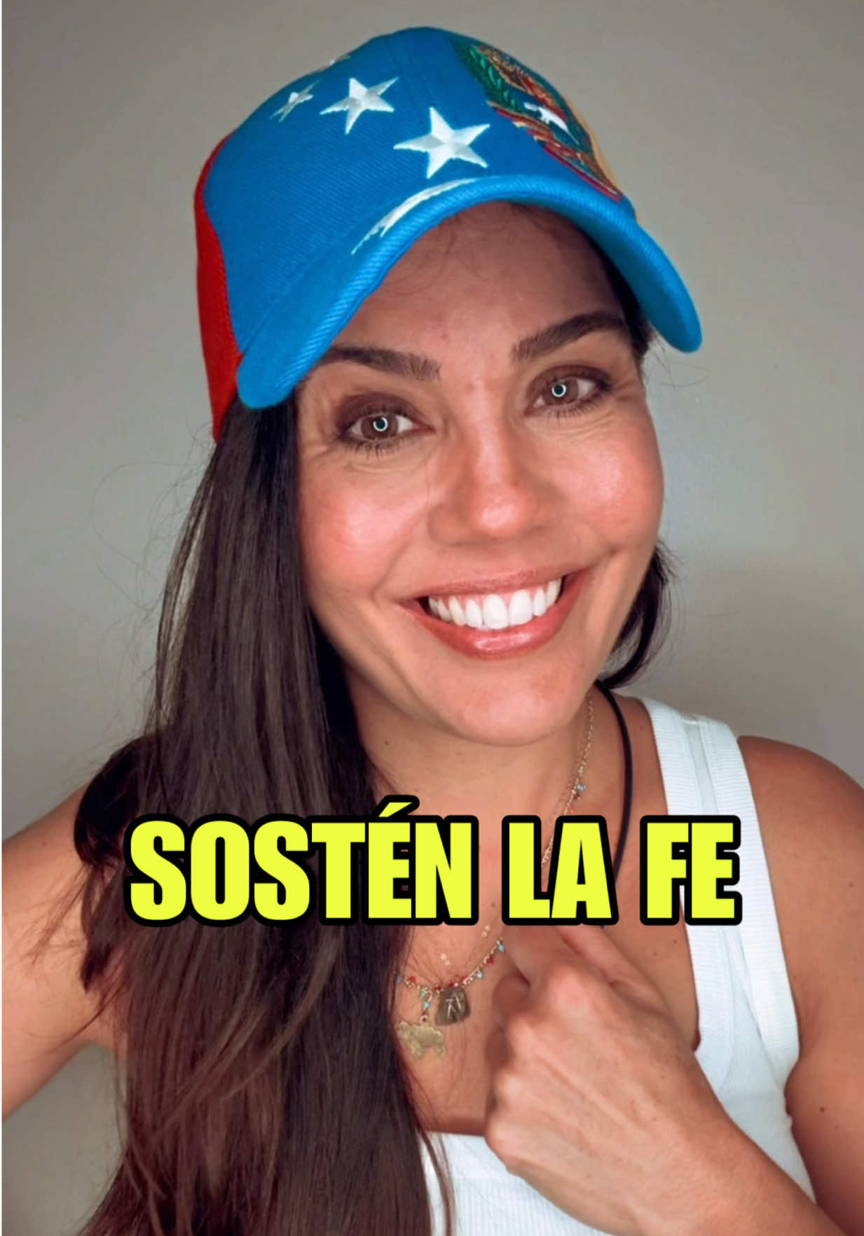 Nos enseñaron a temer la decepción más que a perder la fe. Pero quitarte la fe es la forma más silenciosa de quitarte el poder. La fe no es ingenuidad, es soberanía energética. Cuando un pueblo vuelve a creer, vuelve a crear. 🌎✨ Mantén la visión. No porque sea fácil, sino porque la luz ya está ganando. #Fe #Conciencia #NuevaTierra #VenezuelaDespierta #HealingDani