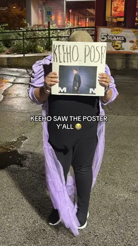 HELP I DIDN’T EXPECT HIM TO ACTUALLY DO IT 😭😭😭😭😭 KEEHO IF YOU SEE THIS … I LOVE YOU SO MUCH THANK FOR MAKING LAST NIGHT UNFORGETTABLE 💕 WHAT IS LIFE RN? 😩 #p1harmony #most_wanted_in_chicago #mostwantertour #p1ece #keeho 